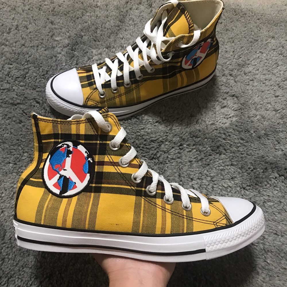 Converse (Firm Price) - Picture 7 of 12